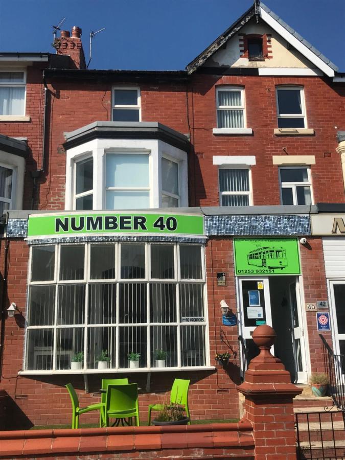 Number 40 - No Multiple Room Bookings Blackpool Exterior photo